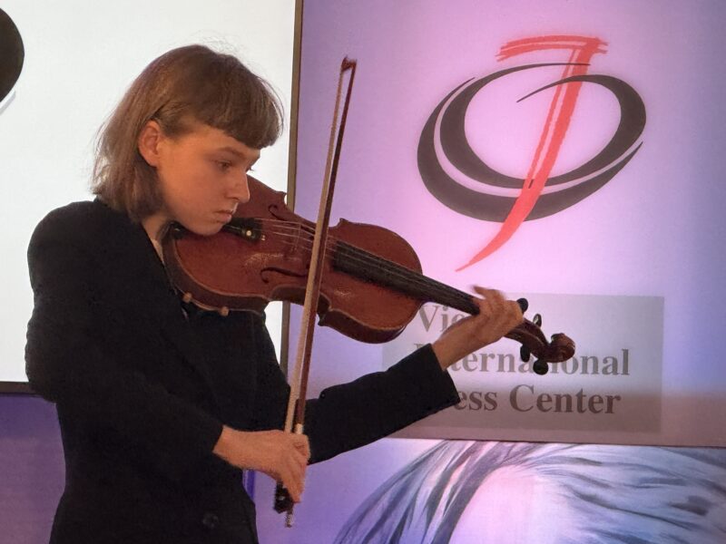 Marianna P. an der Violine