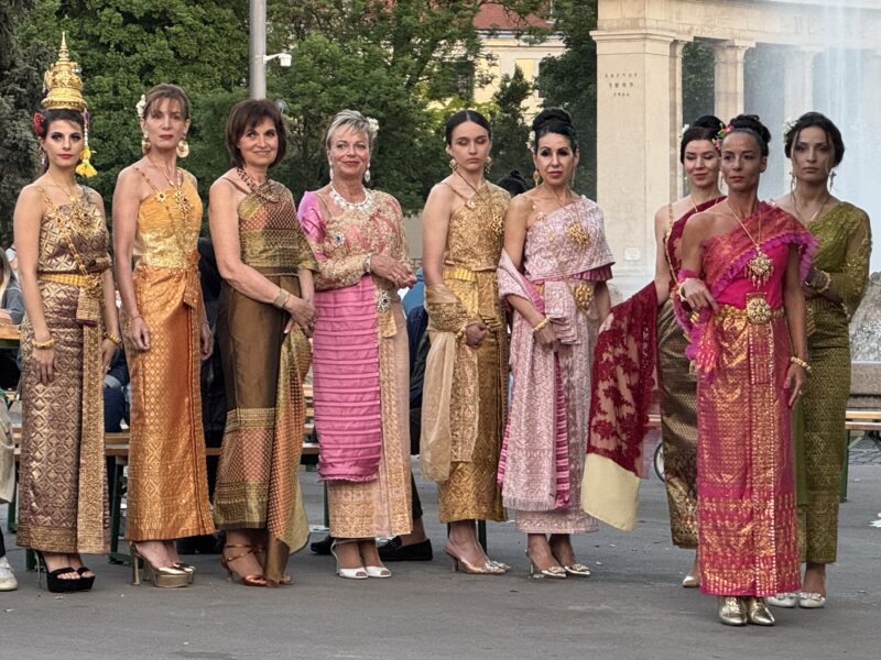 Thai-Modeschau