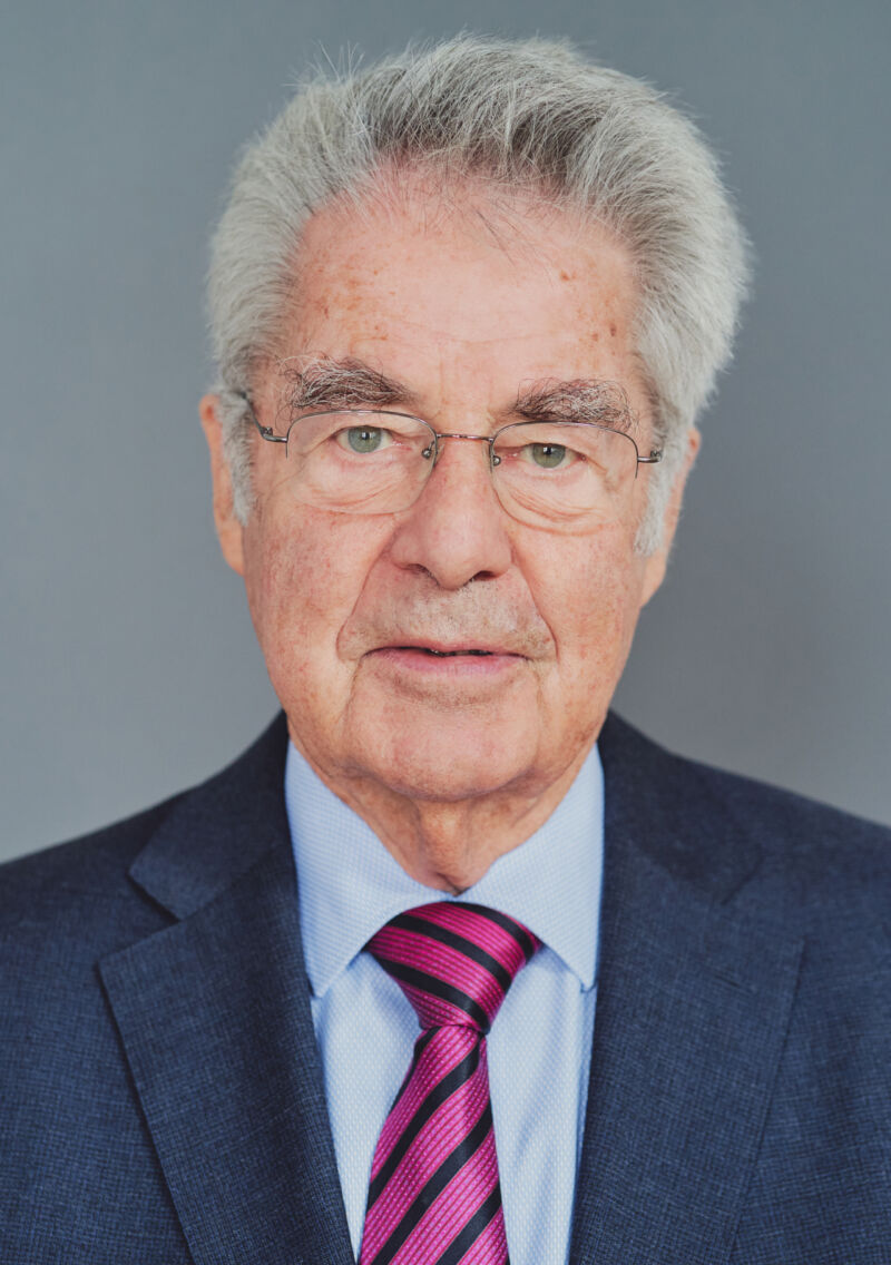 Dr. Heinz Fischer