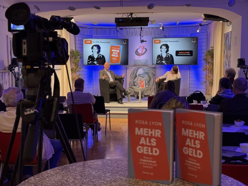 ÖJC-Talk mit Rosa Lyon und ihrem neuen Buch