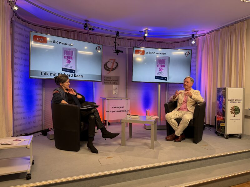 Richard Kaan im Gespräch mit Brigitta Schwarzer