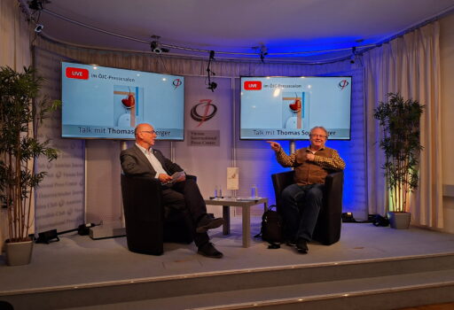 ÖJC Talk mit Thomas Sonnberger (r.)