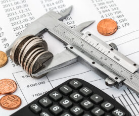 Geld, Rechner und Zahlentabellen